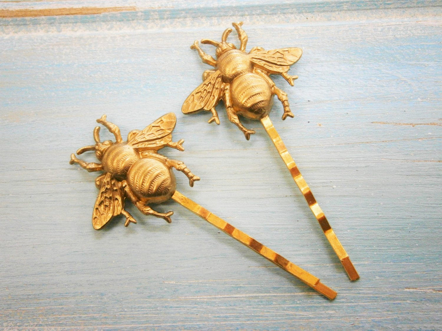 Bee Hair Pin Gold, Bumble Bee Bobby Pins, Bee Hair Clip, Bumble Bee Hair Pins, Bee Hair Clips, Woodland Hair Clip, Wedding Hair Accessories