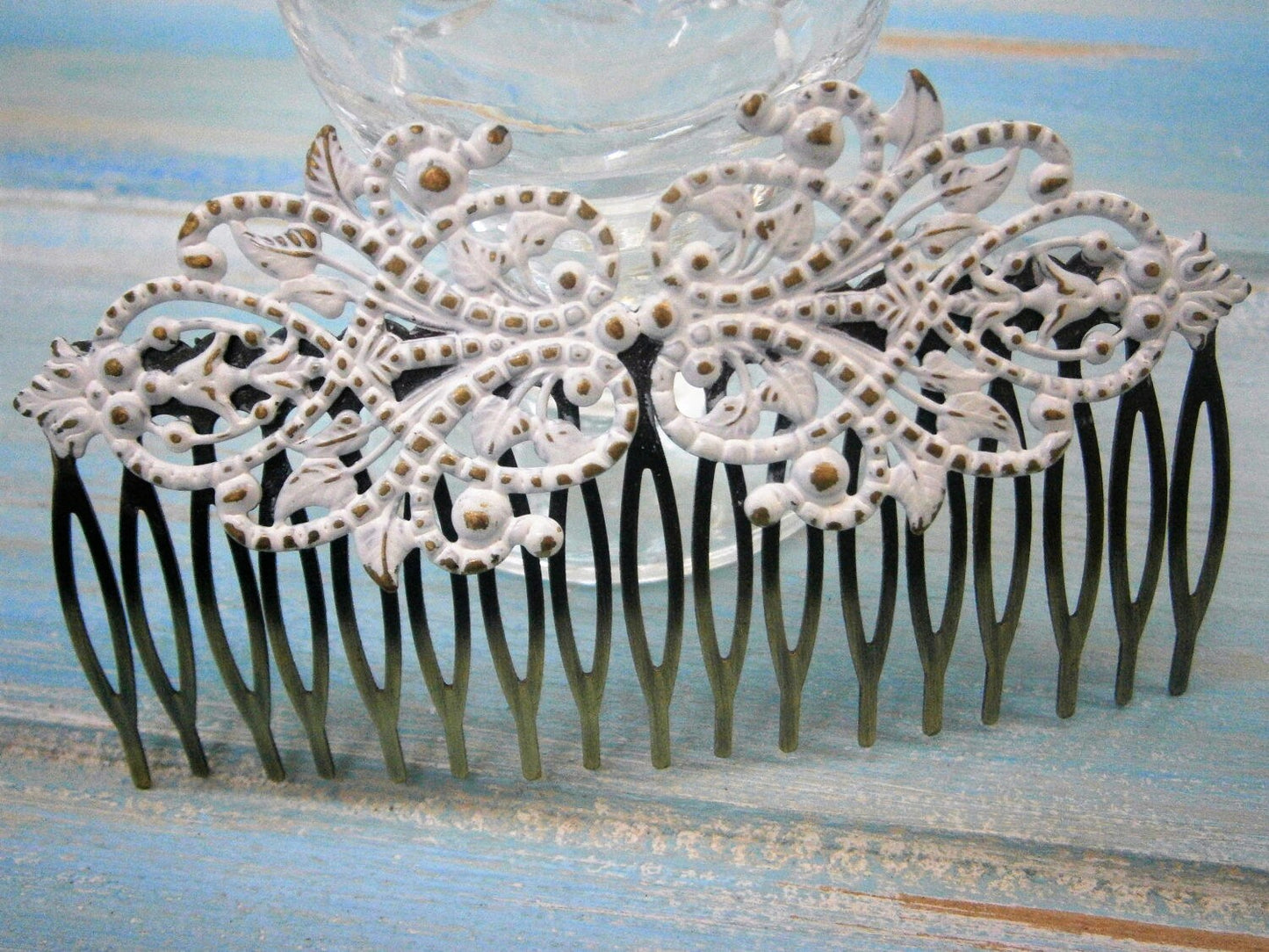 Large White Patina Filigree Lace Hair Comb - Vintage Inspired/Shabby Chic/Bohemian/Bridesmaids Gifts/Bridal Hair Accessory