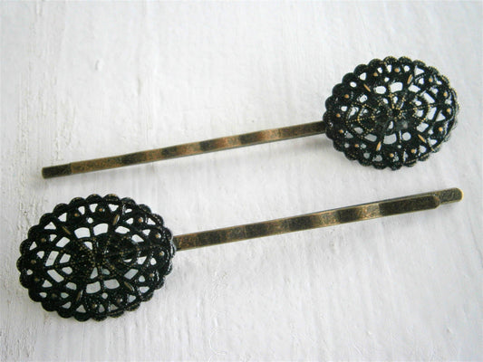 Black Oval Filigree Patina Antique Bronze Bobby Pins Set of Two/Hair Clips/Bohemian Hair Clips/Shabby Chic Hair Clips/Bobby Pins