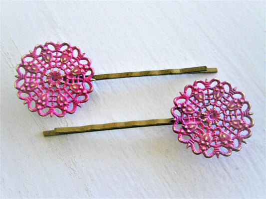 Hot Pink Filigree Patina Antique Bronze Bobby Pins Set of 2/Hair Clips/Bohemian Hair Clips/Shabby Chic Hair Clips/Bobby Pins/Rustic Wedding