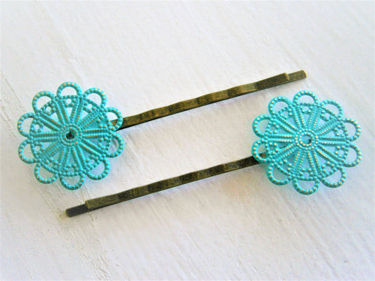 Turquoise Patina Large Filigree Daisy Antique Bronze Bobby Pins Set of 2/Hair Clip/Bohemian Hair Clips/Shabby Chic Hair Clips/Rustic Wedding