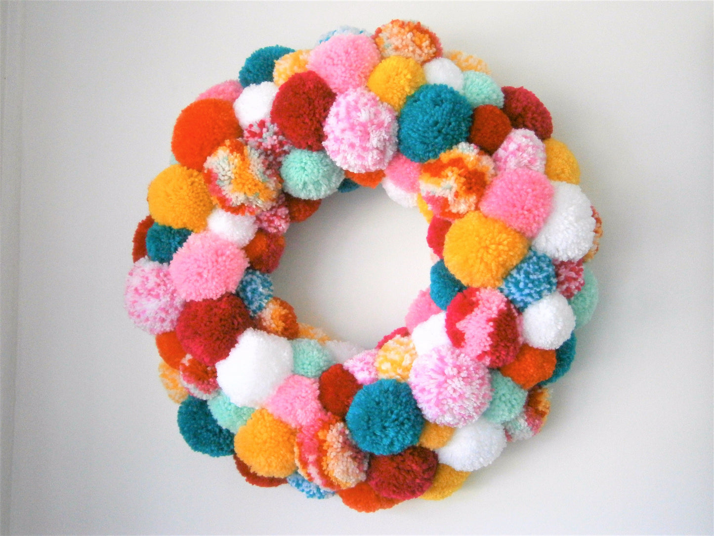 Large Multi Coloured Yarn Pom Pom Wreath/Party Decor/Christmas Wreath/Home Decor/Modern Wreath/Bohemian Home Decor/Colourful Wreath/Wreath