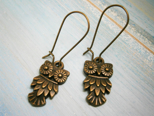 Antique Bronze Owl On Antique Bronze Kidney Wire Earring Hooks/Dangle Earrings/Boho Jewelry/Woodland Jewelry/Nature Inspired/Bird Earrings