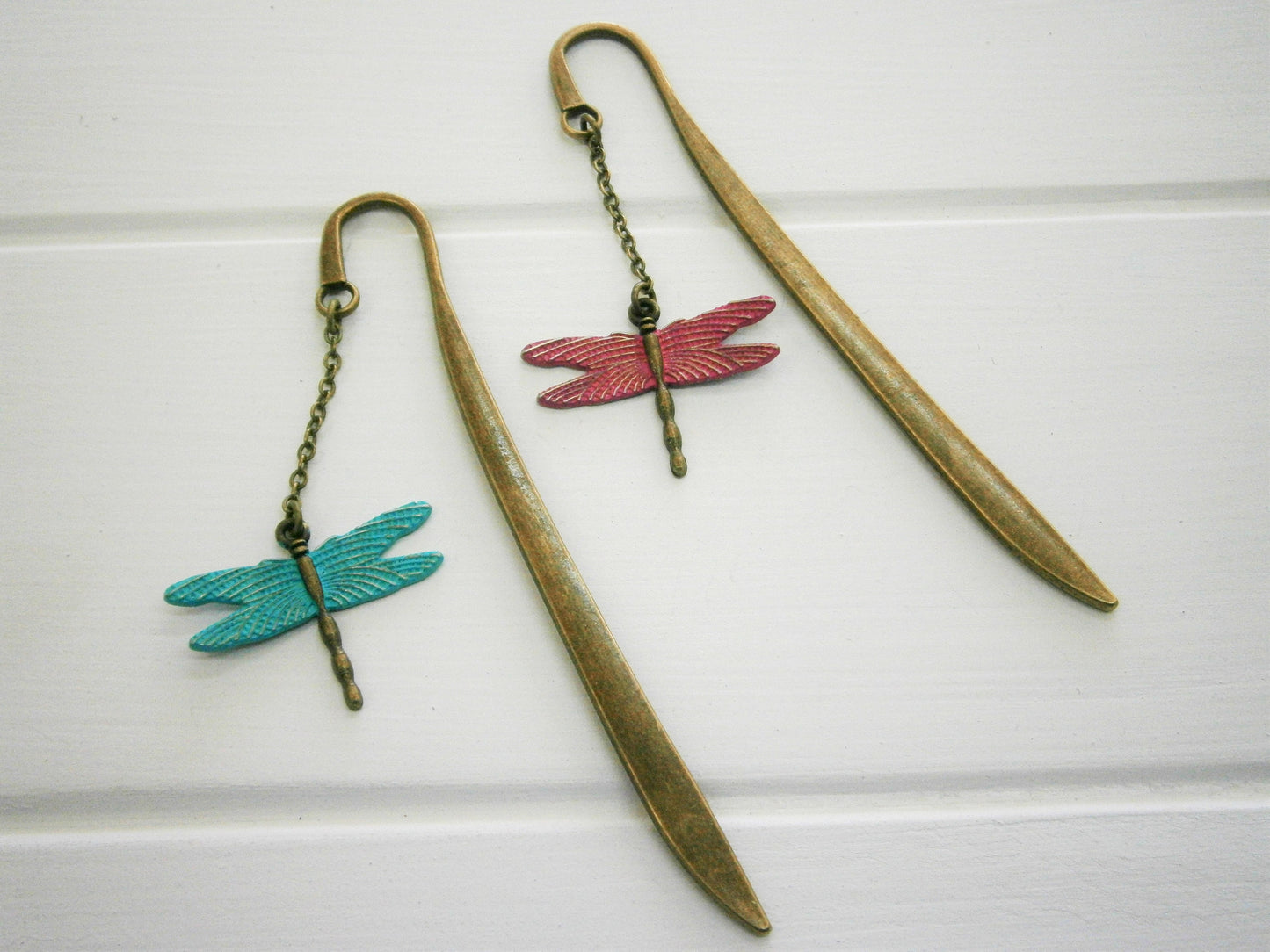 Bookmark with a Antique Bronze Dragonfly with Hot Pink Patina Wings/Book Lover Bookmark/Bookmark/Bookmarks for Books/Book Lover Bookmark