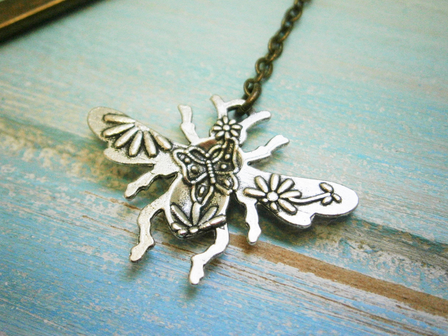 Bookmark with a Antique Silver Bumble Bee/Book Lover Bookmark/Bumble Bee Lover Bookmark/Bee Lover/Bookmarks for Books/Book Lover/Bookmark