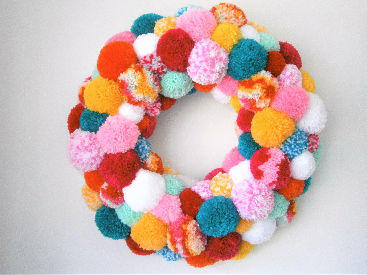 Large Multi Coloured Yarn Pom Pom Wreath/Party Decor/Christmas Wreath/Home Decor/Modern Wreath/Bohemian Home Decor/Colourful Wreath/Wreath