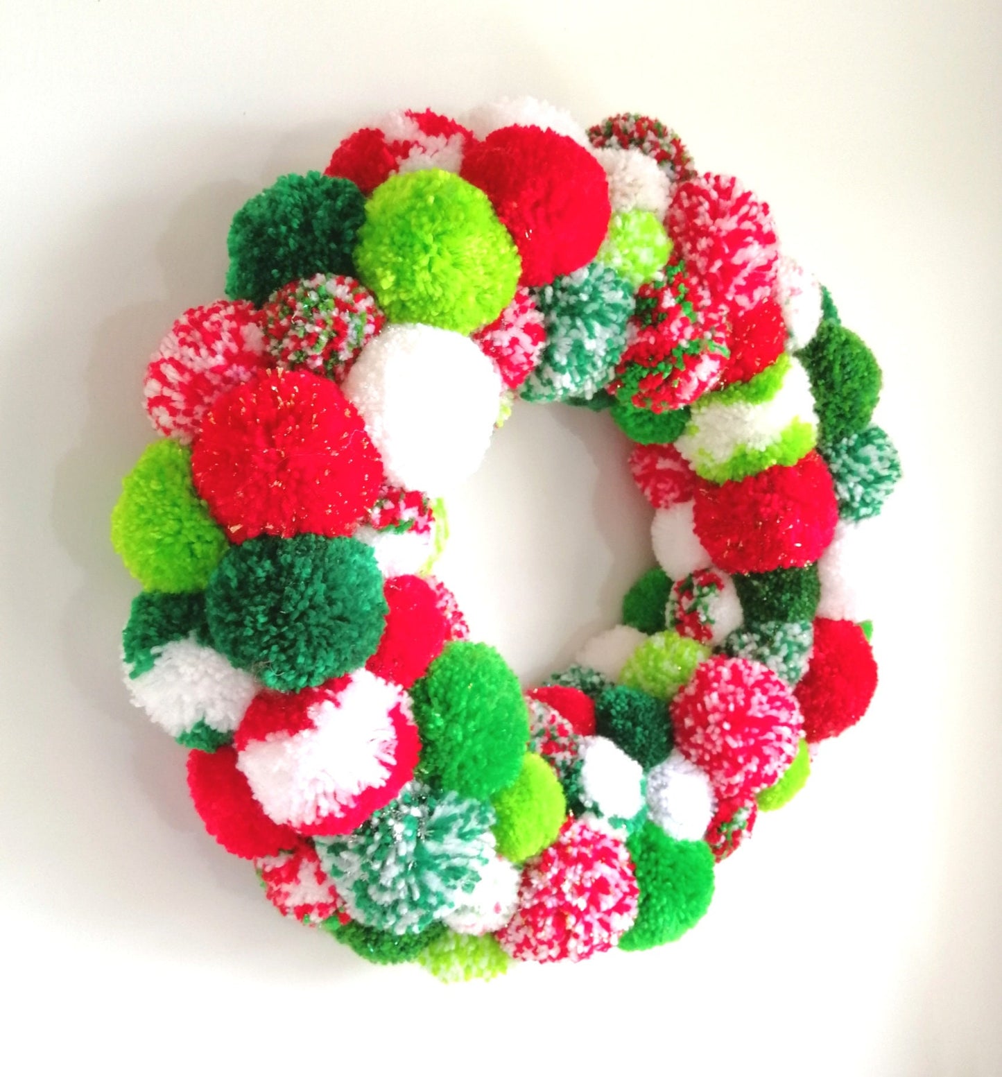 Large Christmas Multi Coloured Yarn Pom Pom Wreath/Party Decor/Christmas Wreath/Home Decor/Wreath/Bohemian Home Decor/Colourful Wreath