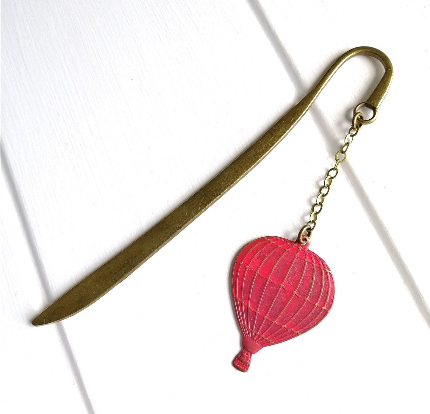 Bookmark with a Antique Bronze Hot Air Balloon with Red Patina/Book Lover Bookmark/Bookmark/Bookmarks for Books/Book Lover Bookmark