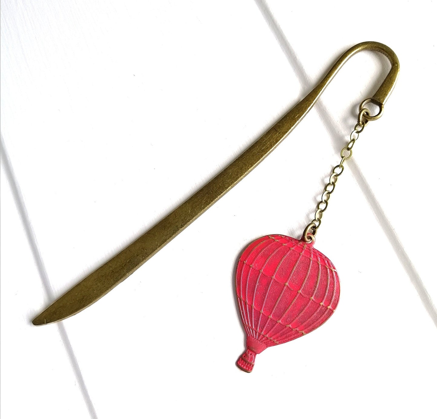 Bookmark with a Antique Bronze Hot Air Balloon with Red Patina/Book Lover Bookmark/Bookmark/Bookmarks for Books/Book Lover Bookmark