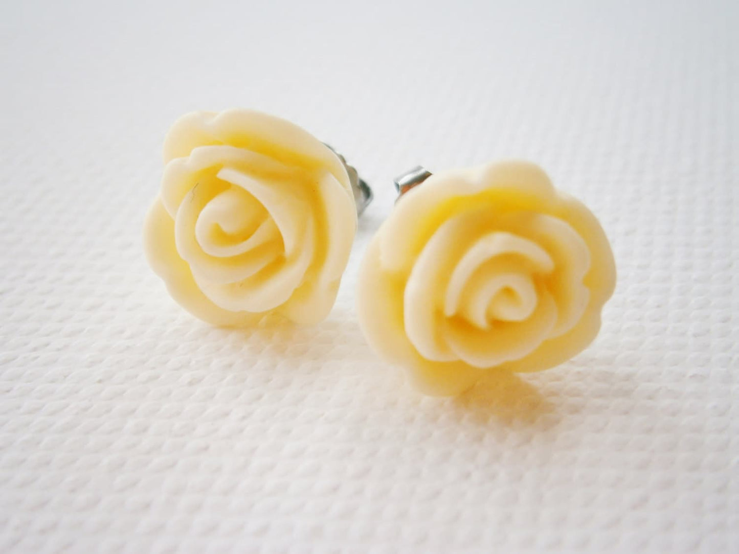 Cream 13mm Resin Rose Flowers set on Stainless Steel Hypo Allergenic Earring Posts/Stud Earrings.