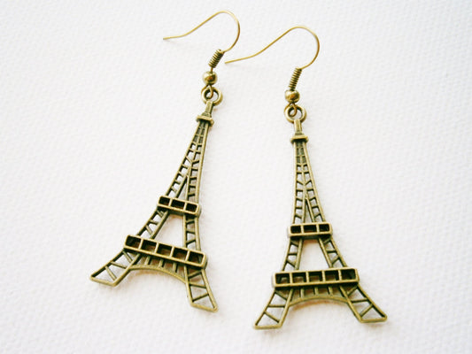 Antique Bronze Eiffel Tower Pendant Dangle Earrings/Boho Earrings/Steampunk Earrings/Paris Earrings