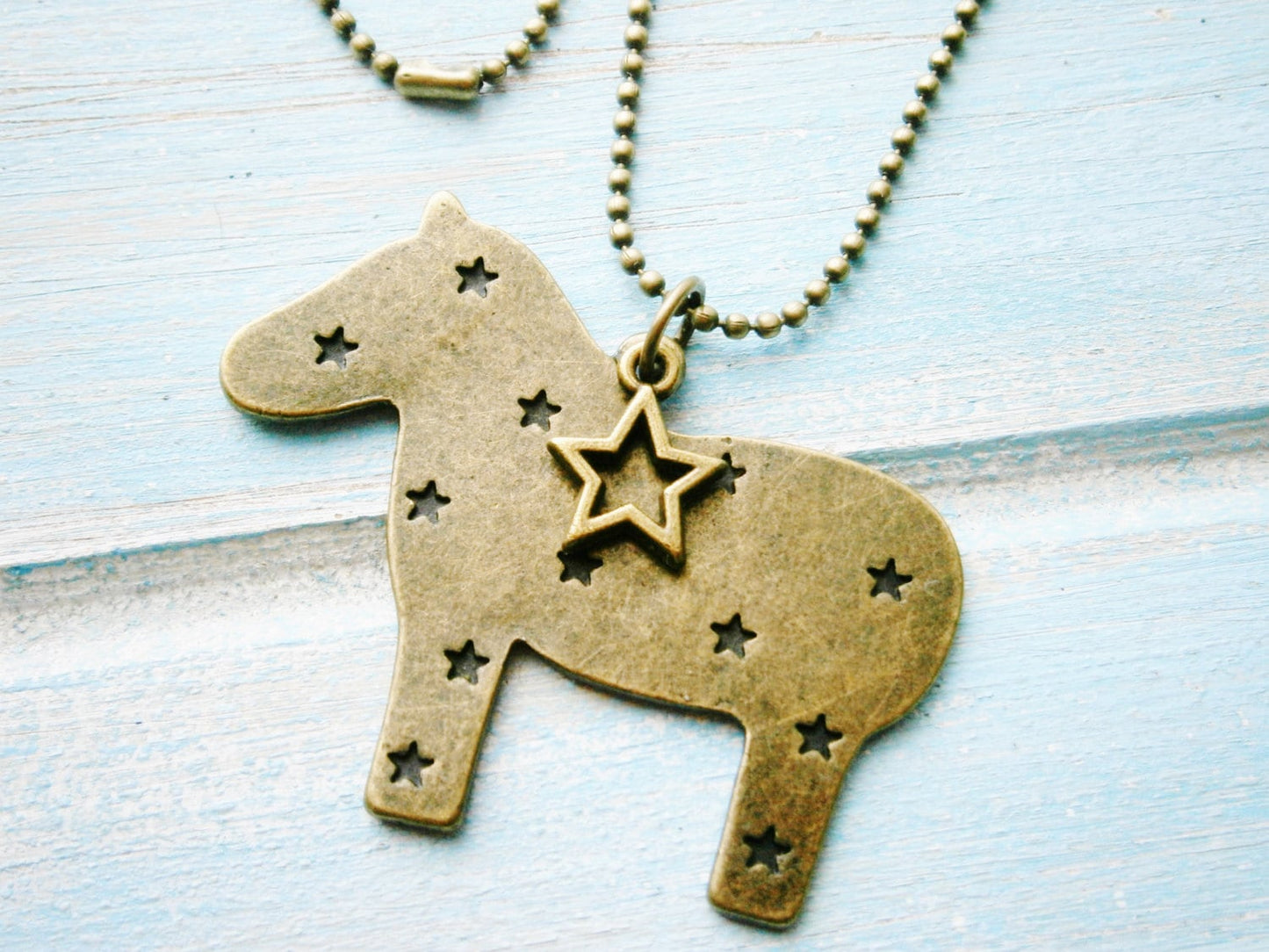 Antique Bronze Horse Necklace with Small Filigree Star Charm/Boho Necklace/Girls Necklace/Star Necklace/Animal Necklace/Horse Necklace