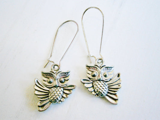 Antique Silver Owl On Stainless Steel Kidney Wire Earring Hooks/Dangle Earring/Boho Jewelry/Woodland Jewelry/Nature Inspired/Hypo allergenic