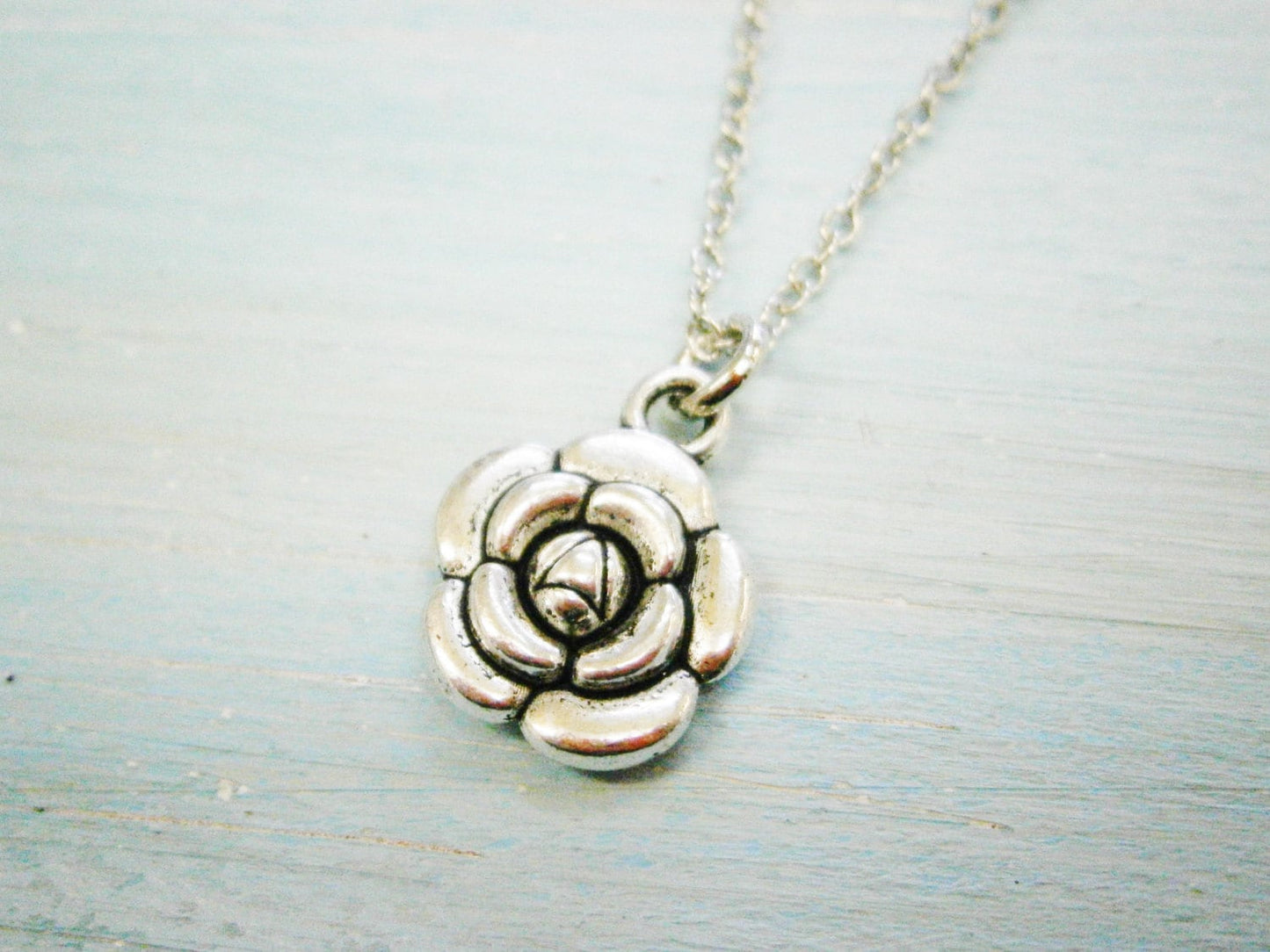 Antique Silver Flower Charm Necklace/Boho Necklace/Boho Necklace/Nature Necklace