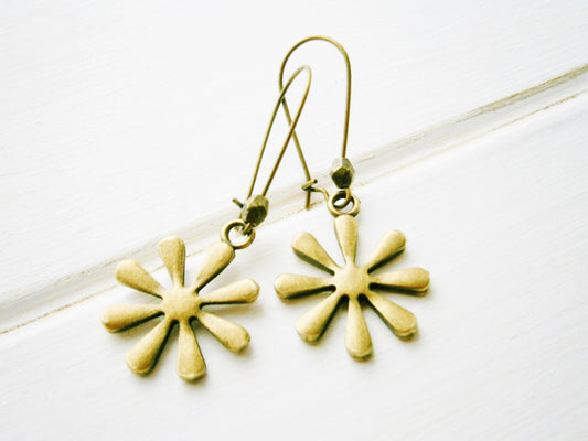 Antique Bronze Daisy On Antique Bronze Kidney Wire Earring Hooks/Dangle Earrings/Boho Jewelry/Woodland Jewelry/Nature Inspired