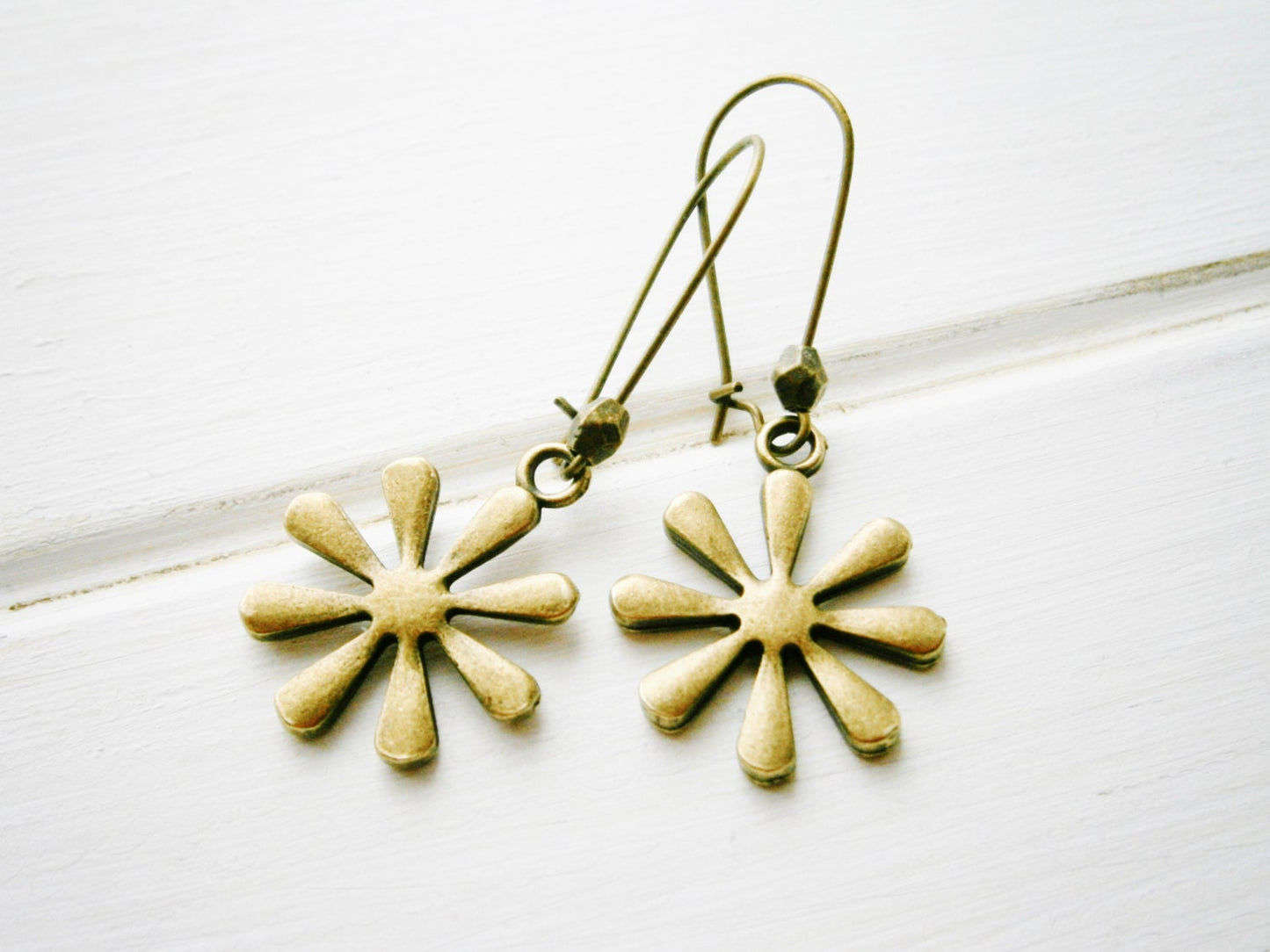 Antique Bronze Daisy On Antique Bronze Kidney Wire Earring Hooks/Dangle Earrings/Boho Jewelry/Woodland Jewelry/Nature Inspired