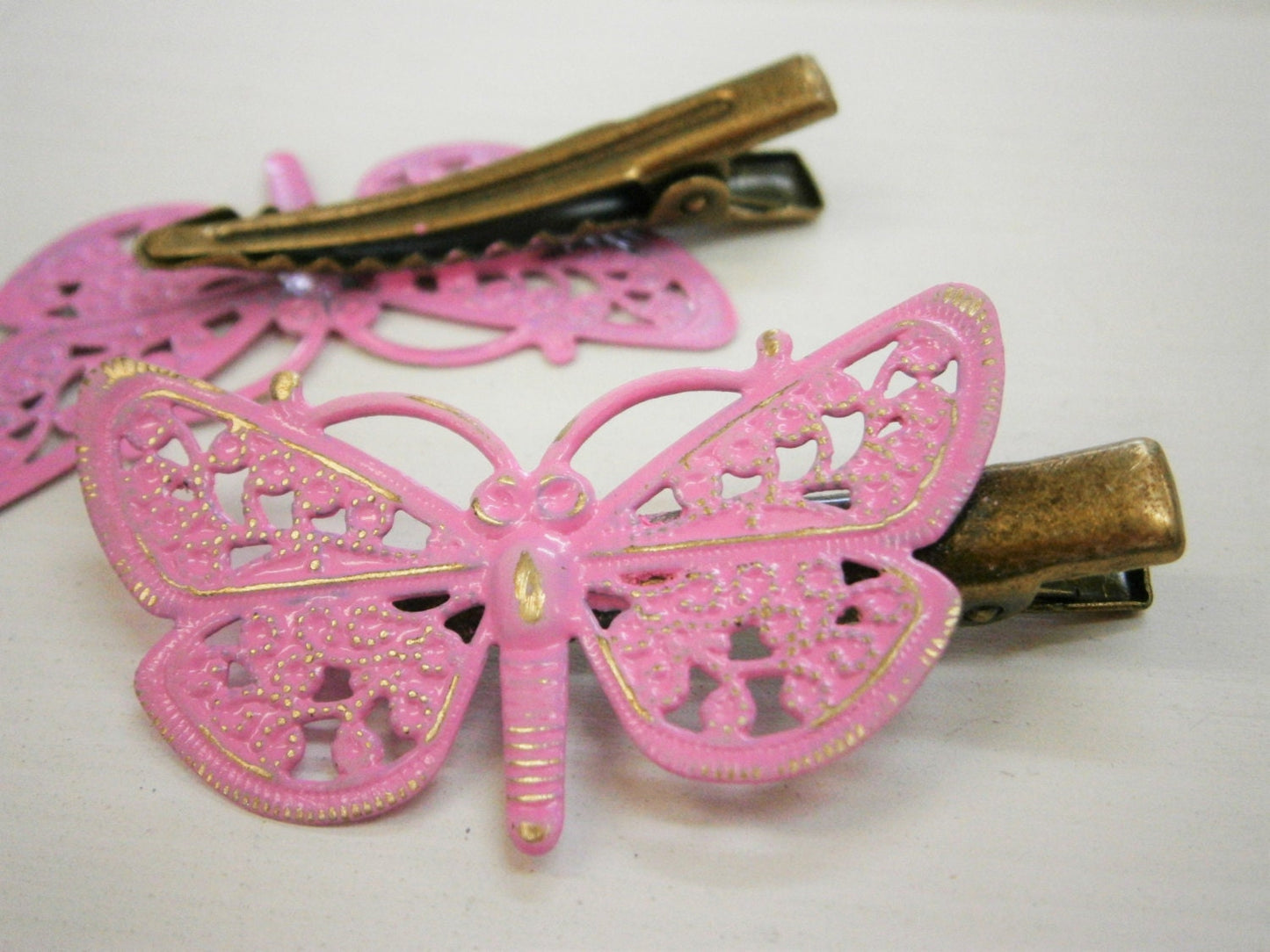 Soft Pink Hand Painted Patina Antique Bronze Butterfly Filigree Shabby Chic Alligator Hair Clip/Boho Hair Clip/Rustic Butterfly Hair Clip.