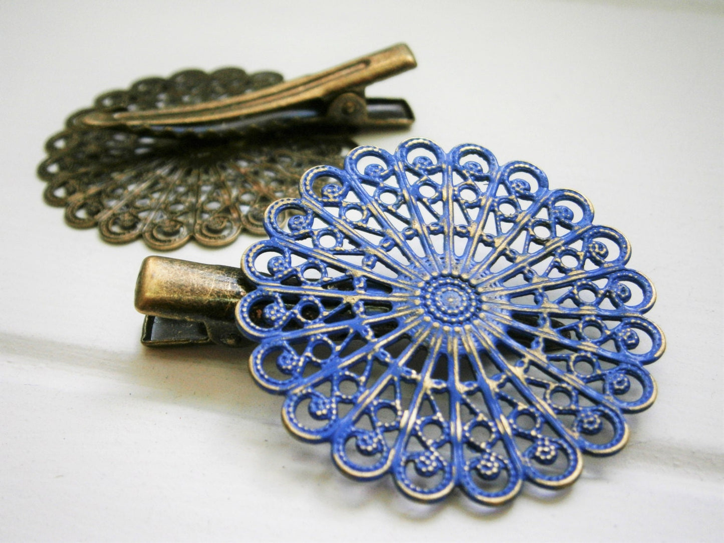 Cobalt Blue Hand Painted Patina Antique Bronze Round Filigree Shabby Chic Alligator Hair Clip/Boho Hair Clip/Rustic Hair Clip.