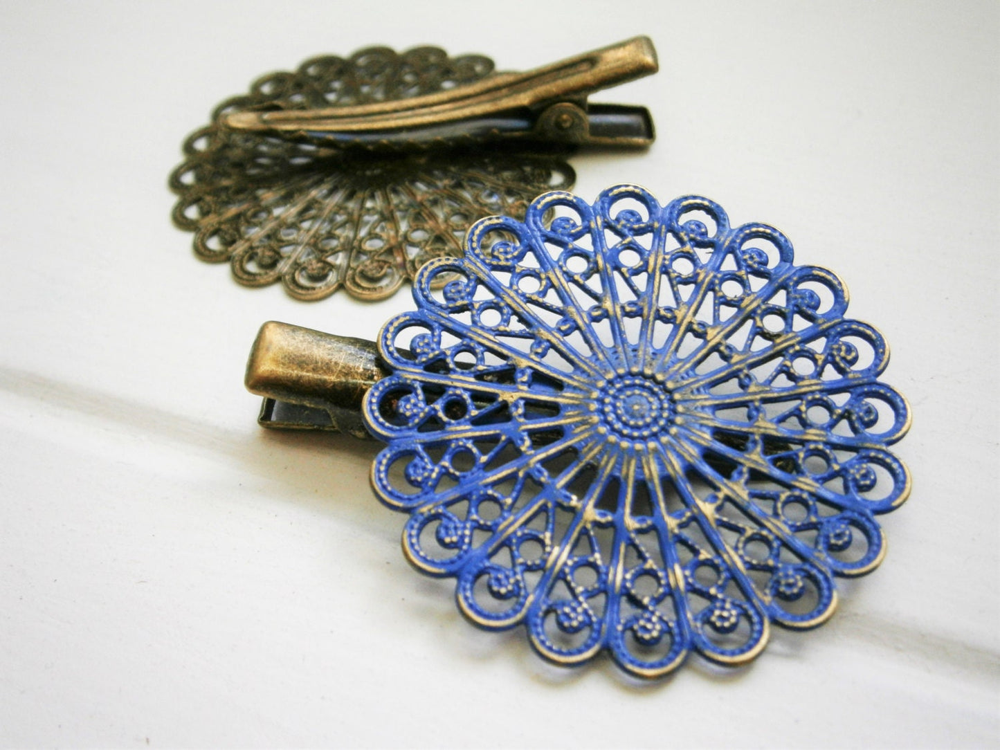 Cobalt Blue Hand Painted Patina Antique Bronze Round Filigree Shabby Chic Alligator Hair Clip/Boho Hair Clip/Rustic Hair Clip.