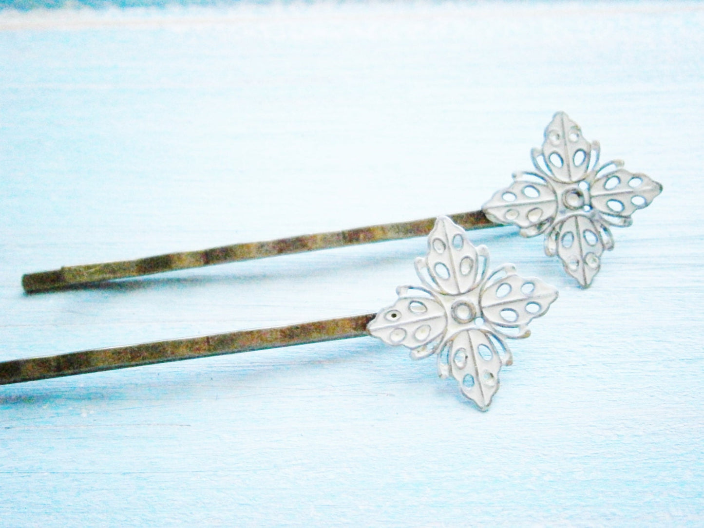 White Filigree Patina Antique Bronze Bobby Pins Set of Two/Bohemian Hair Clips/Shabby Chic Hair Clips/Bobby Pins/Vintage Style