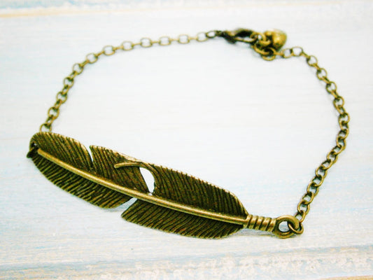 Antique Bronze Feather Bracelet/Boho Bracelet/Nature Inspired Bracelet/Woodland Jewelry/Bridesmaid Bracelet/Feather Bracelet/Bird Bracelet